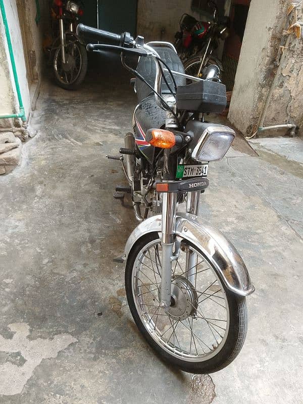 Honda CD70 2018 2