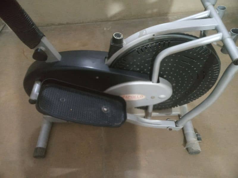 elliptical cycle good and working condition 1