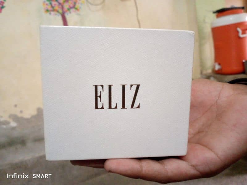 Eliz branded watch for womens 3