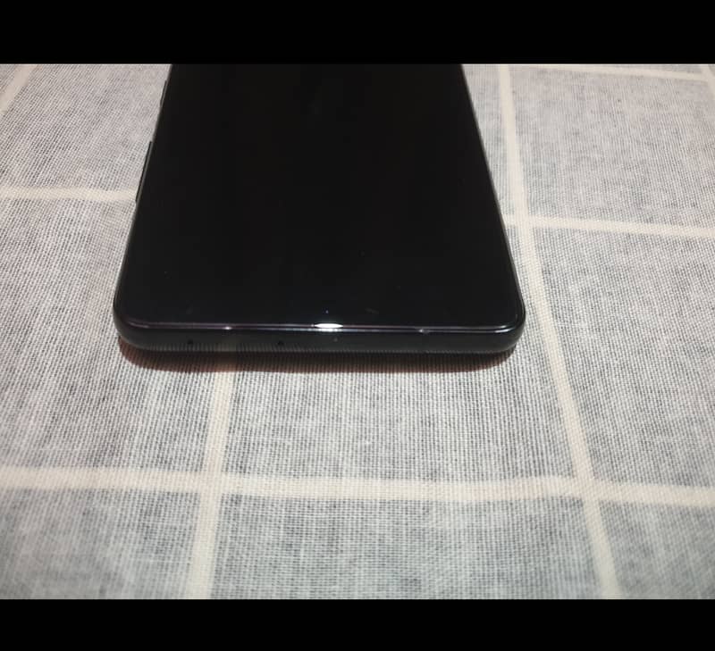 Galaxy s21 ultra official model black color. Non pta 1