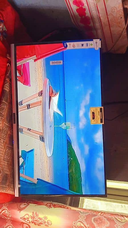 led 32 inch Samsung Android borderless voice remote Bluetooth woofer t 9