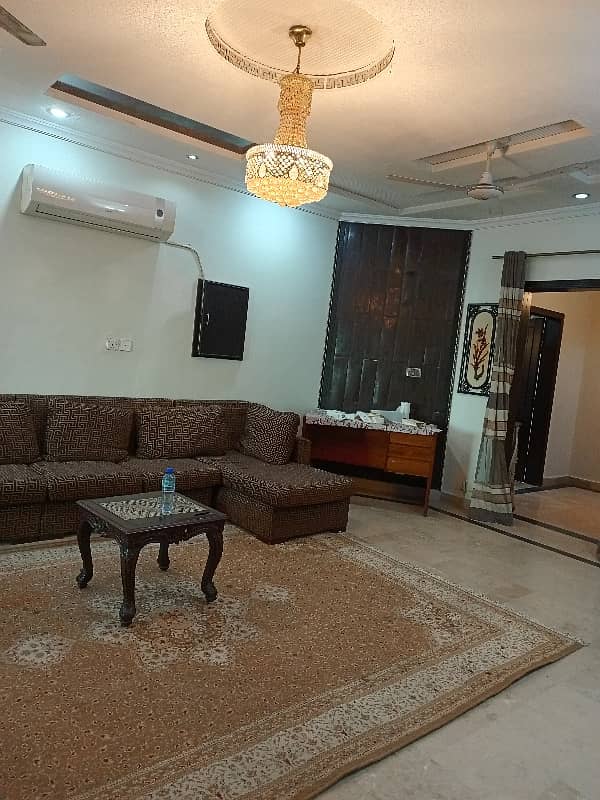 3 Bed Rooms Attach Bath Tv Lounge Kitchen Drawing Dining Fully Furnished Apartment Available For Rent In F 11 4