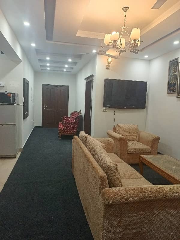 2 Bed Rooms Attach Bath Tv Lounge Kitchen Fully Furnished Apartment Available For Rent 4