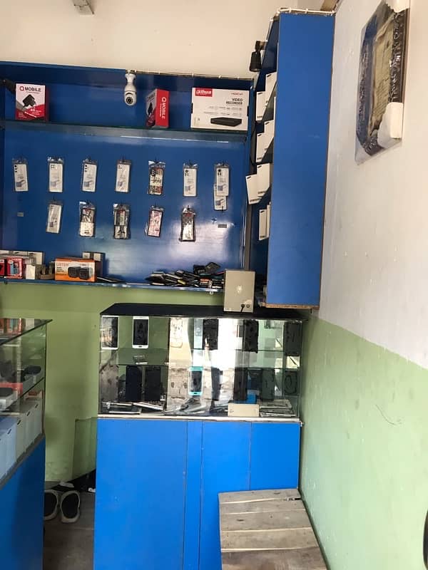 mobile shop for sale with all accessories running business 2