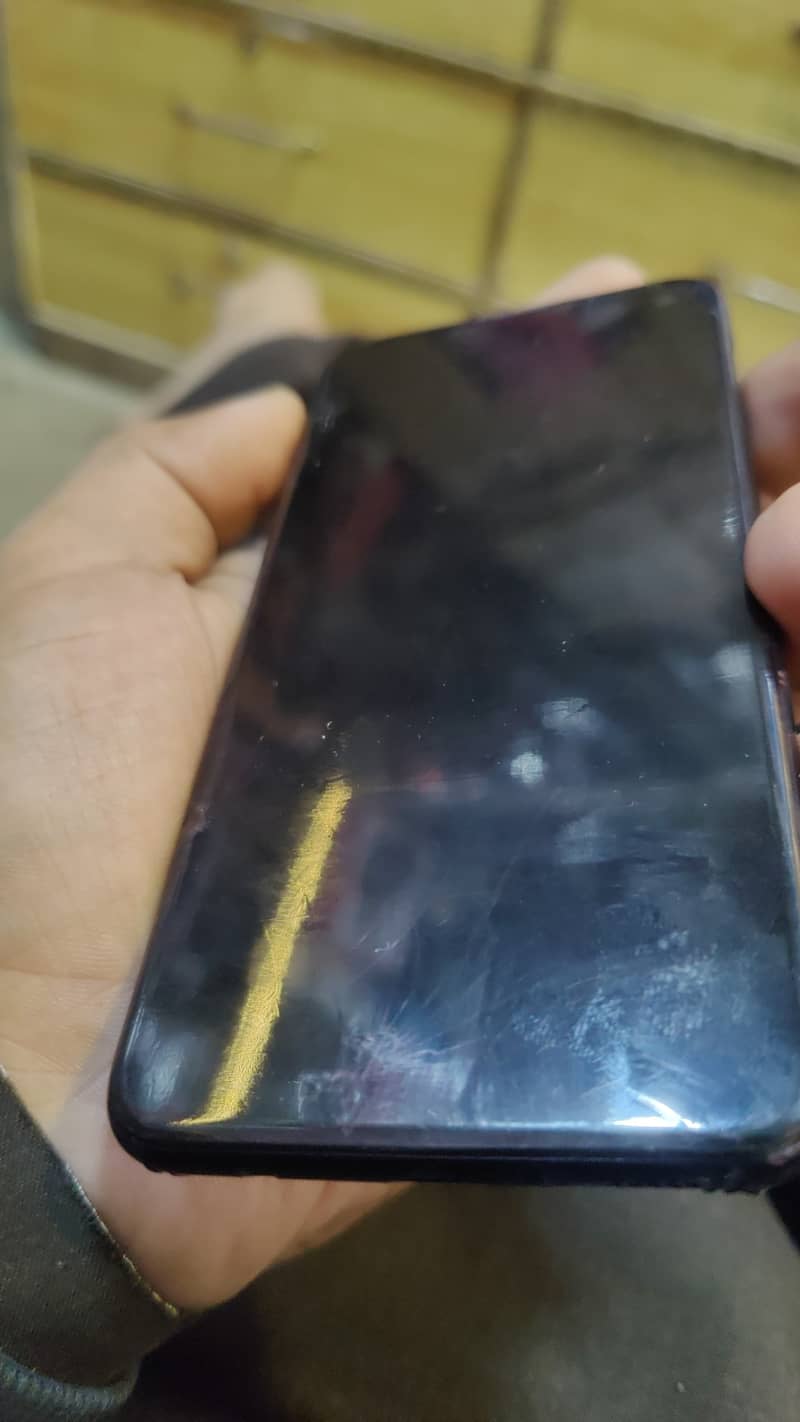 Samsung Galaxy S10 e PTA approved 4