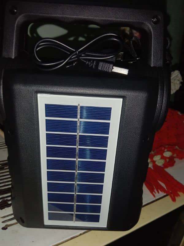 solar charge speaker high volume 0