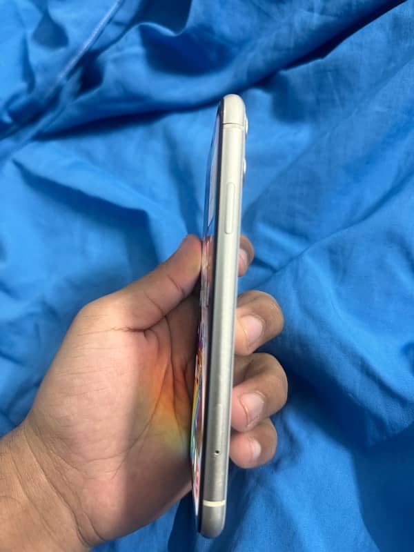 iphone 11 Pta approved 5