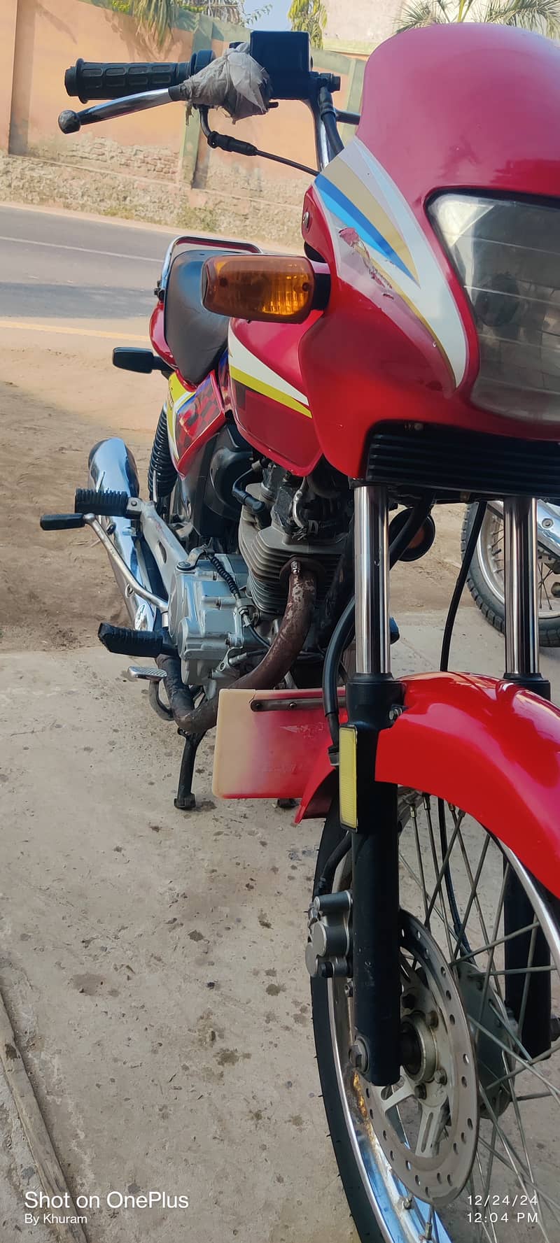 Honda 125 Deluxe 3