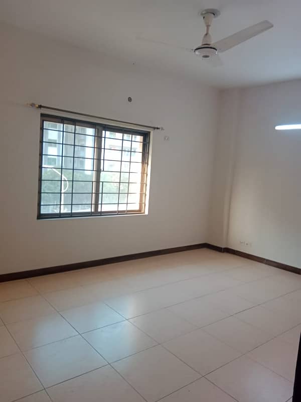 3xBed Army Apartments (3rd Floor) in Askari 11 are available for Rent 14