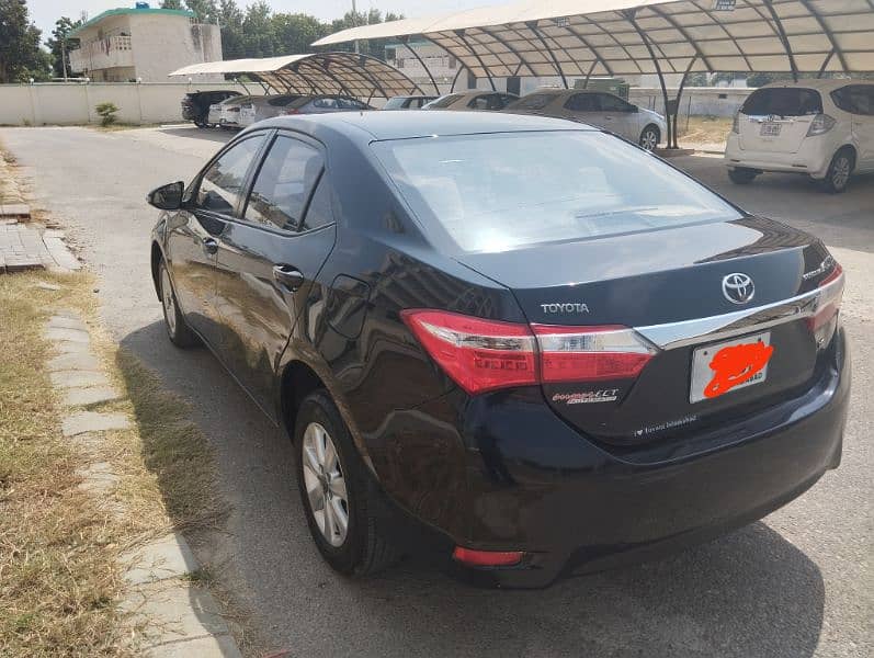 Toyota Corolla Altis 2016 3