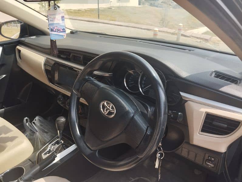 Toyota Corolla Altis 2016 5