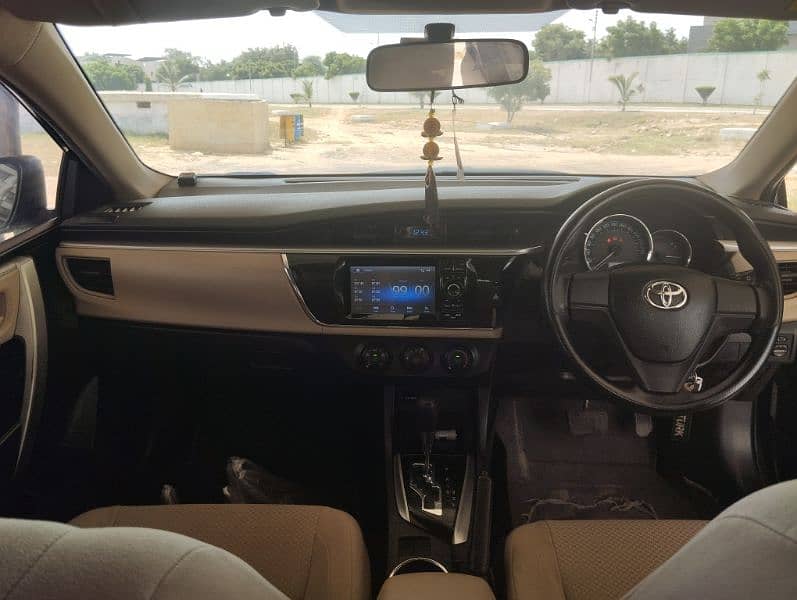 Toyota Corolla Altis 2016 9