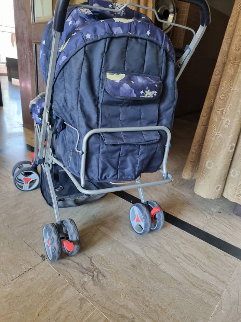 Baby pram/stroller 2