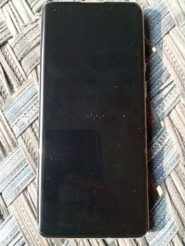 OnePlus 9pro (12+256) only one month used in Pakistan(network lock) 2