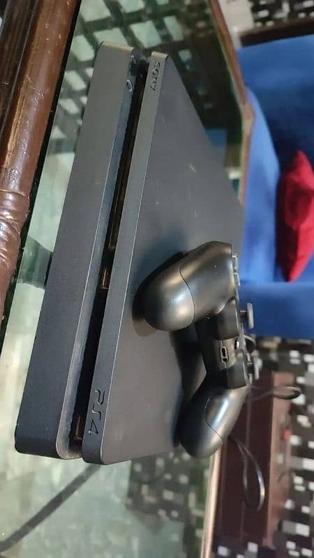 Ps 4 slim 500gbs. 4