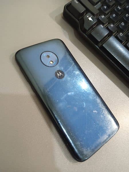 motorola g7 play 3