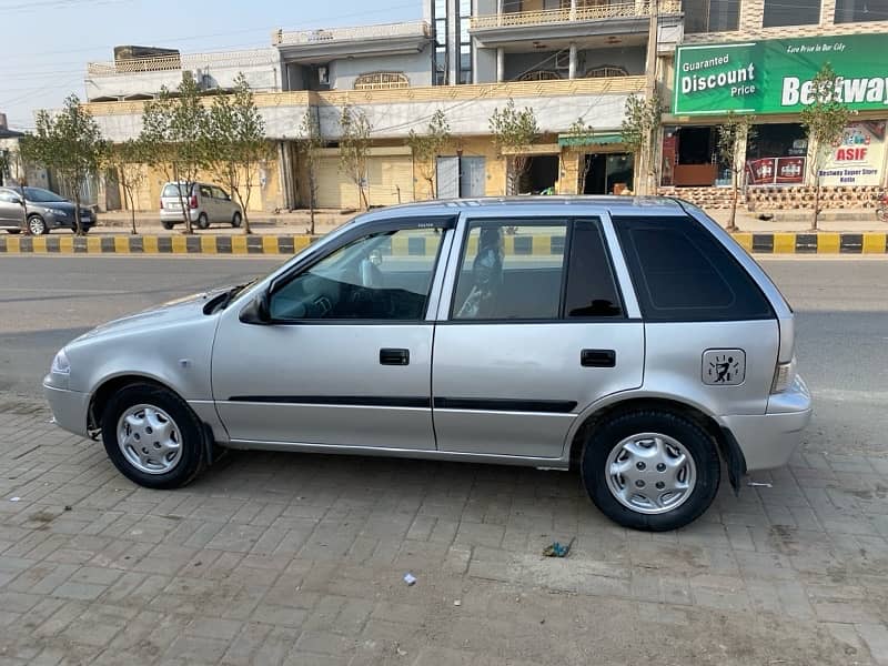 Suzuki Cultus 2013 3