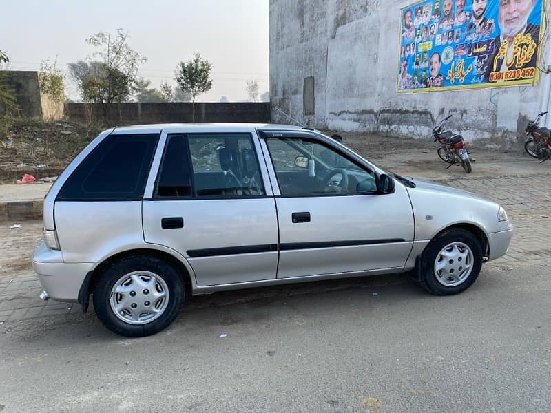 Suzuki Cultus 2013 4