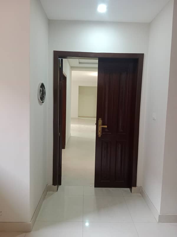 Newly Constructed 3xBed Army Apartments (3rd Floor) In Askari 11 Are Available For Sale 1