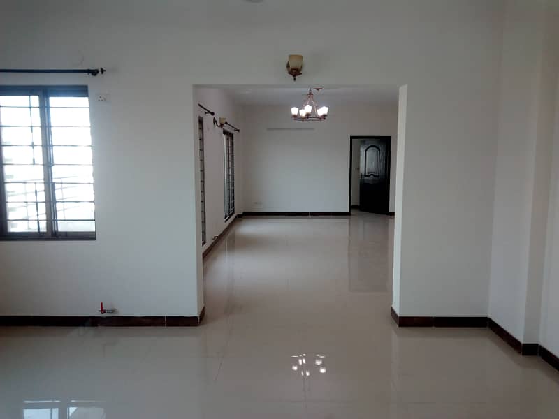 Old Building 4xBed Army Apartments (2nd Floor) In Askari 11 Are Available For Sale 3