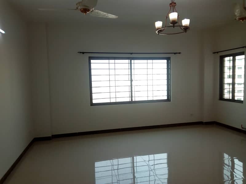 Old Building 4xBed Army Apartments (2nd Floor) In Askari 11 Are Available For Sale 4