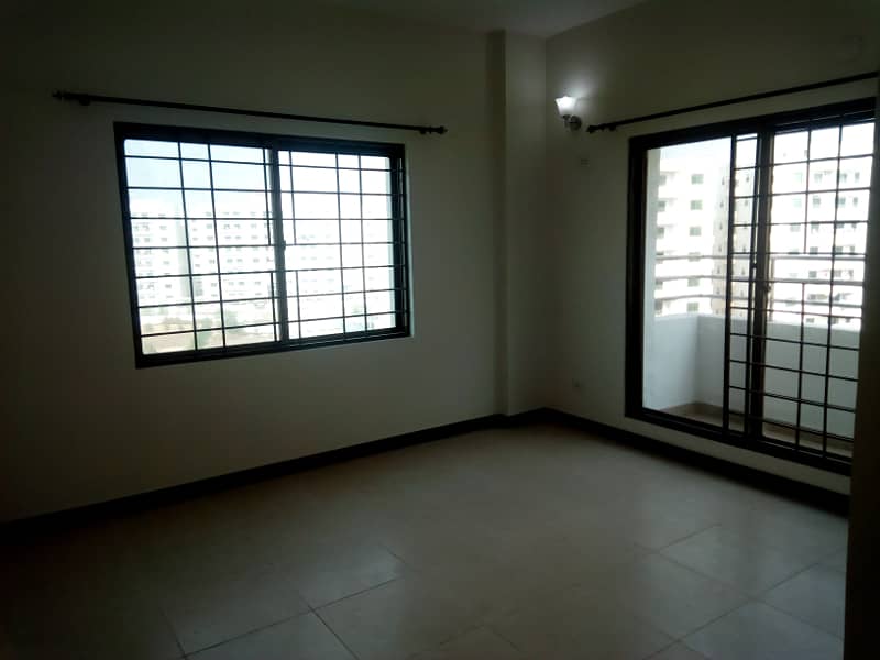 Old Building 4xBed Army Apartments (2nd Floor) In Askari 11 Are Available For Sale 23