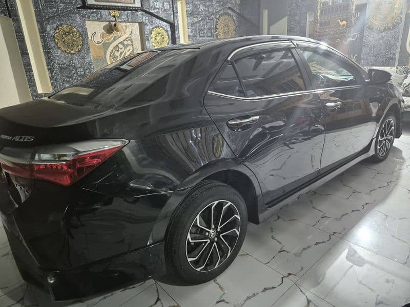 Toyota Altis Grande 2023 5