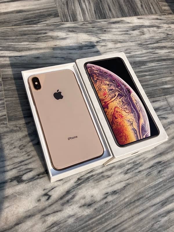 iphone xs max 64gb just call 03001777737 0