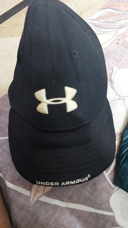 Original Under Armour Black Cap – 100% Authentic 0