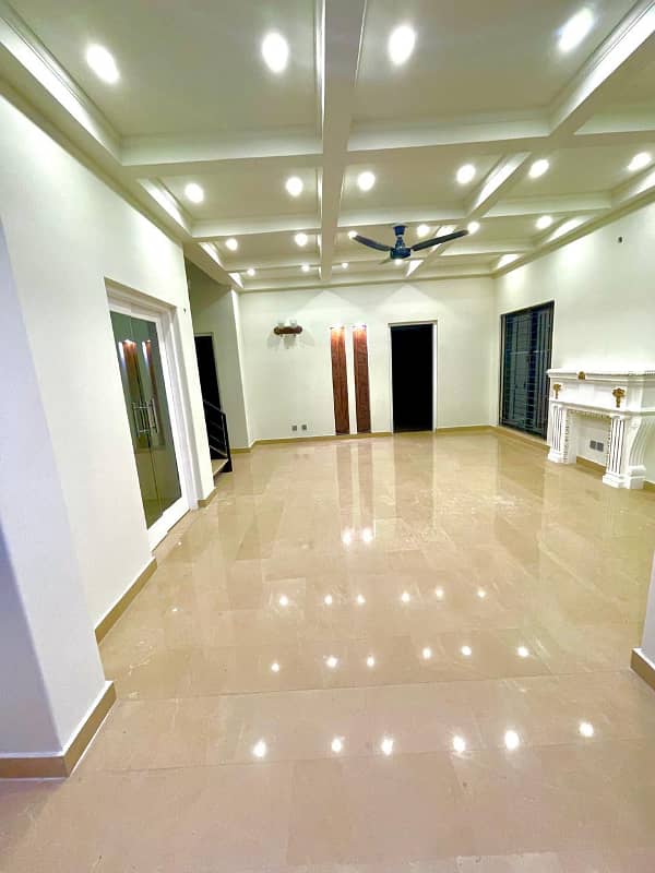 10 MARLA BRAND NEW HOUSE FOR SALE IN DHA PHASE 5 4