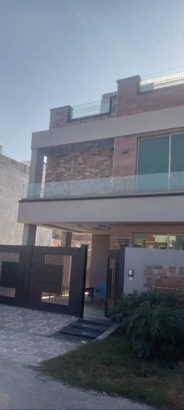 5 MARLA BRAND NEW HOUSE FOR SALE IN DHA PHASE 6 0