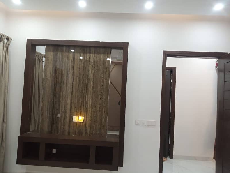 BRAND NEW 1 KANAL UPPER PORTION FOR RENT IN DHA PHASE 6 7