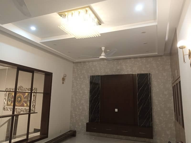 BRAND NEW 1 KANAL UPPER PORTION FOR RENT IN DHA PHASE 6 18