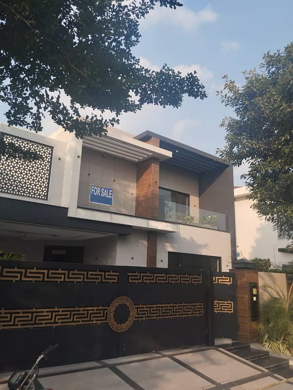 SUPER HOT 1 KANAL HOUSE FOR SALE IN DHA PHASE 6 0