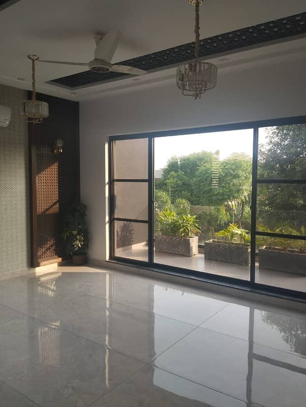 SUPER HOT 1 KANAL HOUSE FOR SALE IN DHA PHASE 6 11