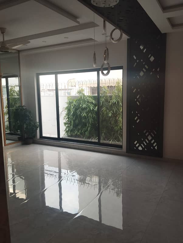 SUPER HOT 1 KANAL HOUSE FOR SALE IN DHA PHASE 6 17