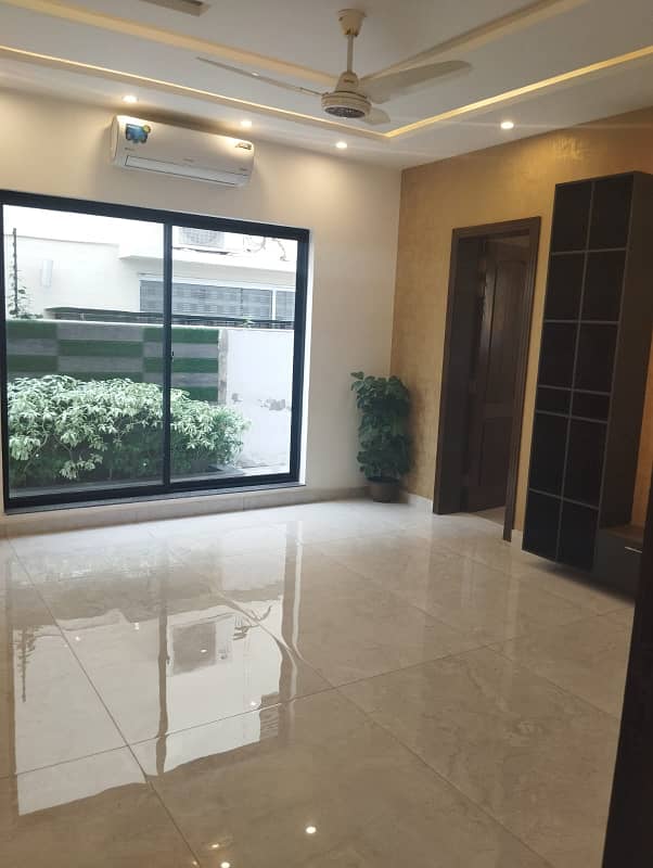 SUPER HOT 1 KANAL HOUSE FOR SALE IN DHA PHASE 6 19