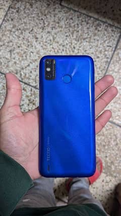 Tecno spark 6 go 9/10