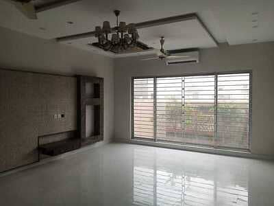 1 KANAL FULL HOUSE FOR RENT IN DHA PHASE 6 22