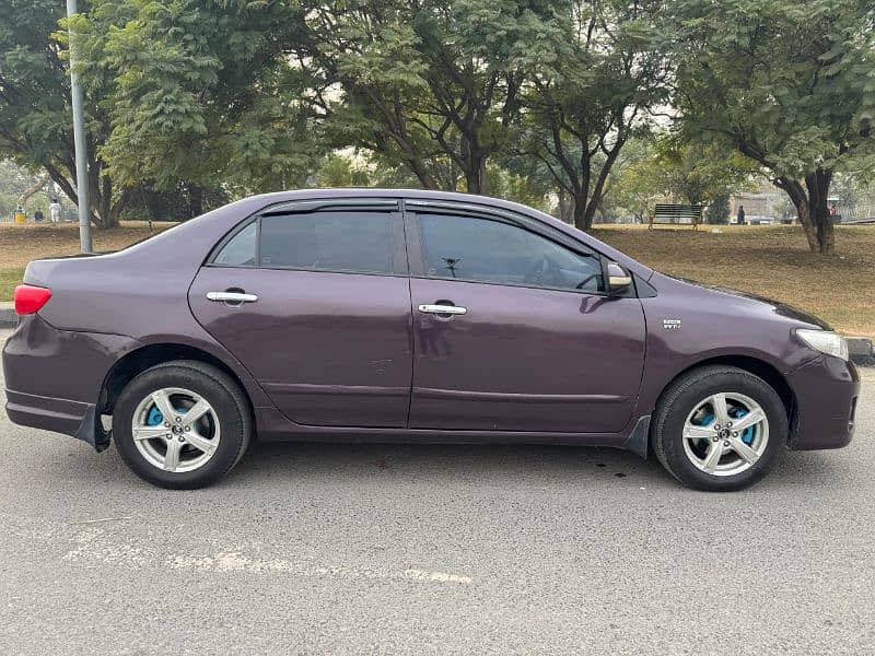 Toyota Corolla GLI 2013 5