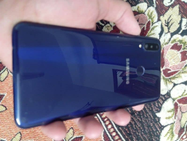 Samsung galaxy A20s 3 32 GB 2