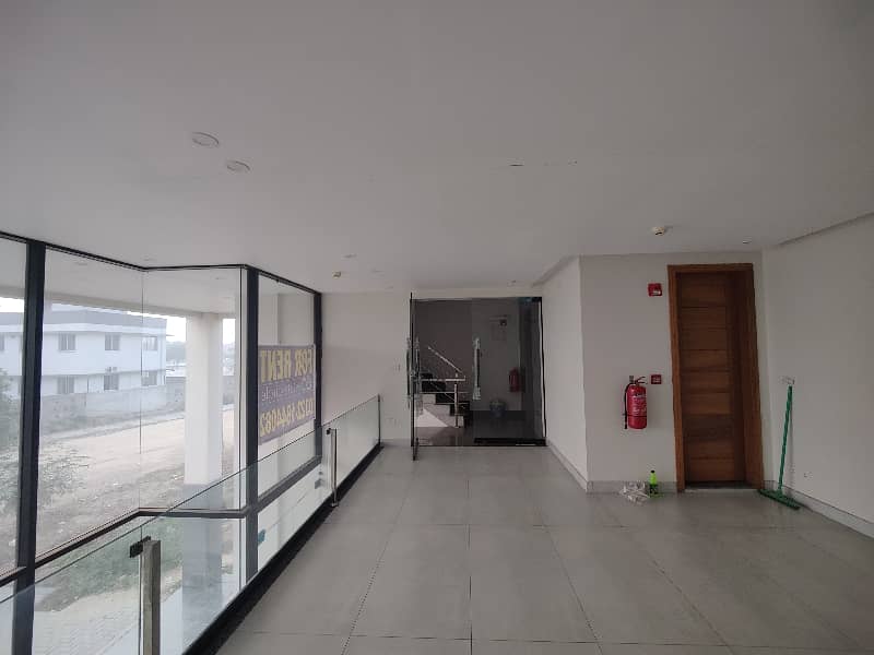 4 Marla Commercial Ground+Mezzanine For Rent In Phase 6 DHA Lahore 15