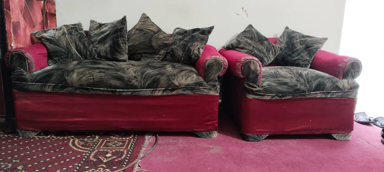 Good lucking sofa set 1