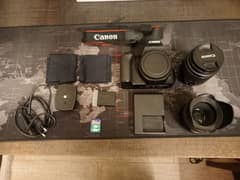 CANON EOS 200D (screen damaged)+ 18-55mm and 50mm Lens + complete bag