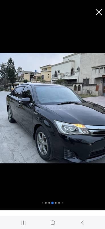 Toyota Corolla Axio 2014 1