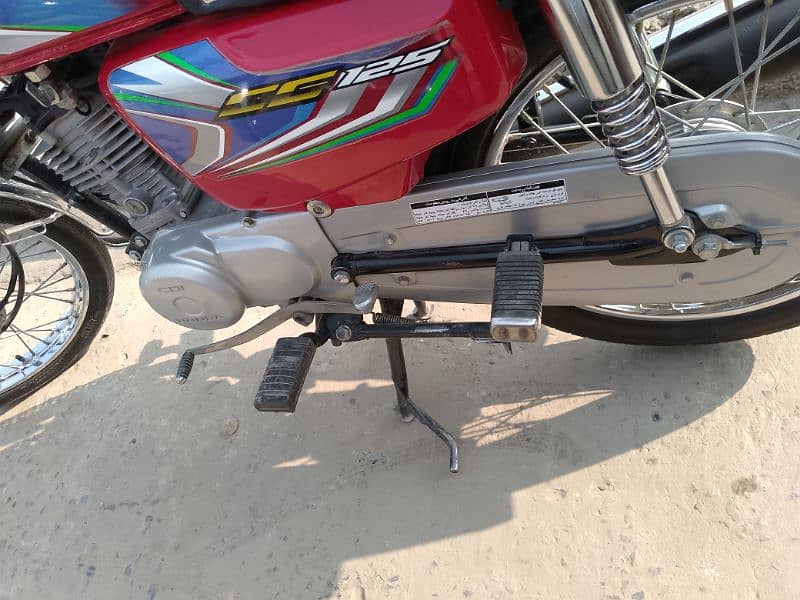 Honda 125 2022 Islamabad number 2