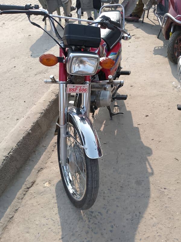 Honda 125 2022 Islamabad number 3