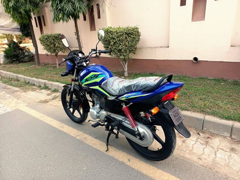 Honda CB 125 F 2023 model totally new bike 4600 km driven original 1