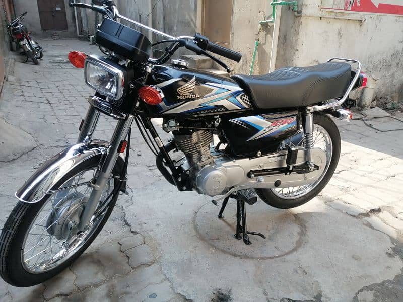 Brand New 1 Month use bike for sale 0