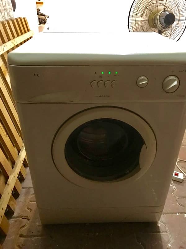 Bosch German clothes dryer 10 kg 2